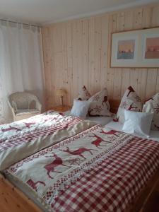 Postel nebo postele na pokoji v ubytování Haus Mauken - Appartments mit Panoramablick