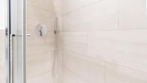 A bathroom at Italianway - Vincenzo Monti 36