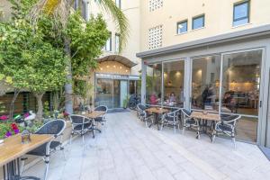 Restaurace v ubytování Margosa Boutique Hotel Tel-Aviv Jaffa + 37 fotografií