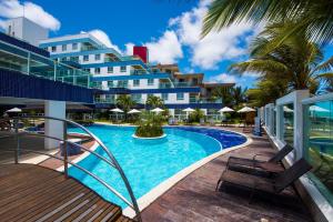 Bazén v ubytování Coral Plaza Apart Hotel nebo v jeho okolí