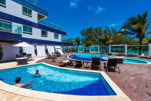 Bazén v ubytování Coral Plaza Apart Hotel nebo v jeho okolí