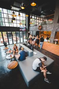 入住BED STATION Hostel Khaosan的客人