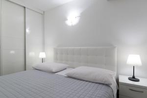 Apartments Zanic on The Beach客房内的一张或多张床位