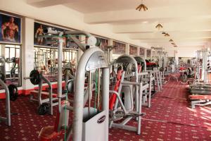 Fitnesscentret og/eller fitnessfaciliteterne på Hotel Zarafshon in Dushanbe