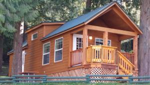 Camperland Bridal Falls RV Resort & Cabins