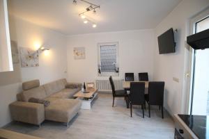 Ruang duduk di Aussicht Mainz-City - 4 Zimmer-max 7 Personen