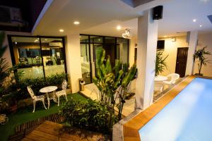 Fotografie z fotogalerie ubytování The Wave Hotel Patong SHA v destinaci Pláž Patong