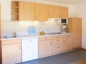 Kuchyň nebo kuchyňský kout v ubytování Haus Karoline