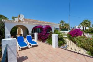 Zdjęcie z galerii obiektu CALALGA сasa frente a la playa con piscina privada w mieście Calpe
