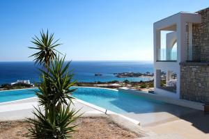 Πισίνα στο ή κοντά στο EVILIA LUXURY VILLA +29 φωτογραφίες