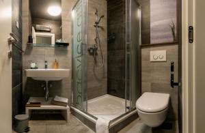 Koupelna v ubytování Design B&B Bacvice Arti