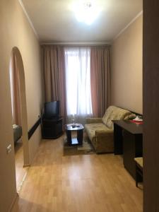 Elegia Hotel tesisinde bir oturma alanı