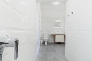 Koupelna v ubytování Nowe Sarbinowo + 41 fotografií