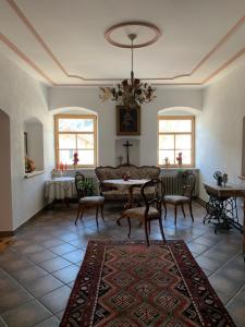 Posezení v ubytování Gasthof Gemse + 12 fotografií