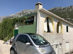 Nespecifikovaný výhled na hory nebo výhled na hory při pohledu z apartmánu