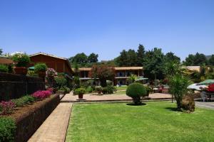 Zahrada ubytování Hotel Pie de la Sierra