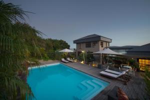 Swimmingpoolen hos eller tæt på Kanonkop House