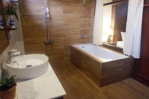 Koupelna v ubytování Sengahloune Resort