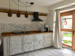 Kuchyňa alebo kuchynka v ubytovaní Casa Rural Ulle Gorri
