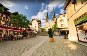 ルツェルンにあるLucerne Lake View Apartmentsのギャラリーの写真