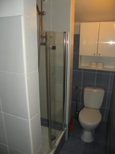 Łazienka w obiekcie Dom Gościnny "Pod Siódemką"