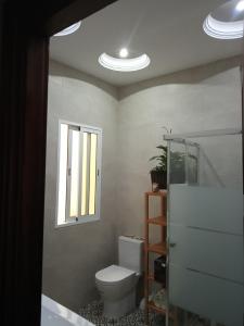 Et badeværelse på La Casa de los Espejos