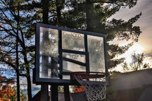 Večerní zábavní program pro hosty v ubytování Good Ol Days Resort