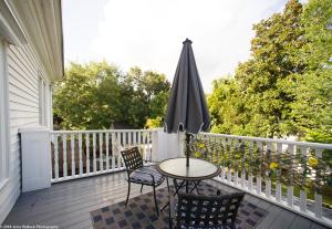 En balkong eller terrasse på Page House Bed & Breakfast