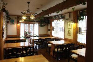 Restaurant ou autre lieu de restauration dans l'établissement Koguma no ie