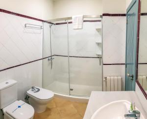 Łazienka w obiekcie Turistic Apartment Sevillanos SL