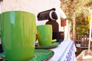 Set per la preparazione di tè e caffè presso B&B Lety