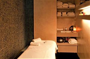 Postel nebo postele na pokoji v ubytování Hotel Bernat II 4*Sup