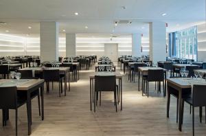 Restaurace v ubytování Hotel Bernat II 4*Sup