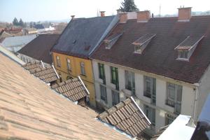 The building in which Az apartmant is located