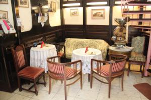 A seating area at Afrodité Apartmanok