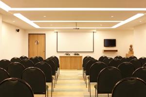 Konferenční prostory v ubytování Lemon Tree Hotel Chennai