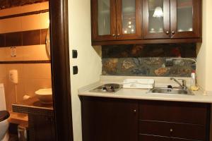 Gallery image of Anesis Suites in Palaios Agios Athanasios