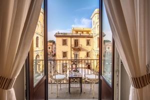 Balkón nebo terasa v ubytování Sorrento Square Suites