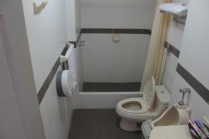 Koupelna v ubytování Hostal Bond