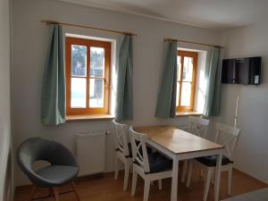 TV a/nebo společenská místnost v ubytování Apartmány Prima Nova Lake