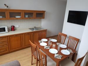 Kuchyň nebo kuchyňský kout v ubytování Apartmány Prima Nova Lake
