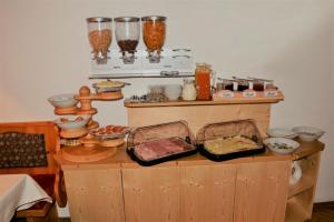 Φωτογραφία από το άλμπουμ του Blick zum Wasserfall σε Sankt Leonhard im Pitztal