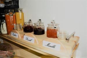 Φωτογραφία από το άλμπουμ του Blick zum Wasserfall σε Sankt Leonhard im Pitztal