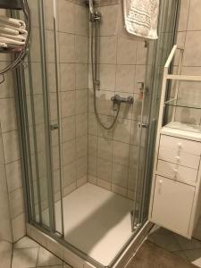 Ett badrum på Gasthof Schwabl Wirt