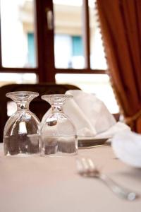 Restoran või mõni muu söögikoht majutusasutuses Hotel Kynaitha