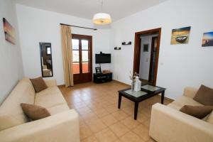O zonă de relaxare la Yiouli Holiday Home