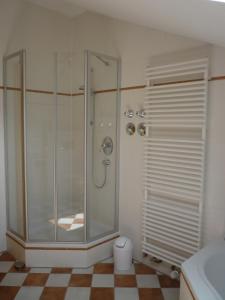 Koupelna v ubytování Gästehaus Binder