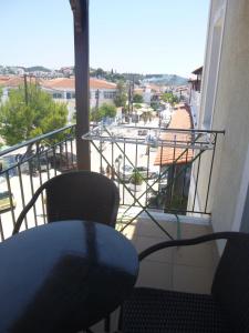 Billede fra billedgalleriet på Karafelas Hotel i Skiathos by + 21 billeder