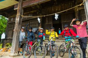 Cycling sa o sa paligid ng Nozawa Central