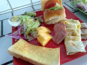 Đồ ăn tại/gần chỗ nghỉ nhà dân